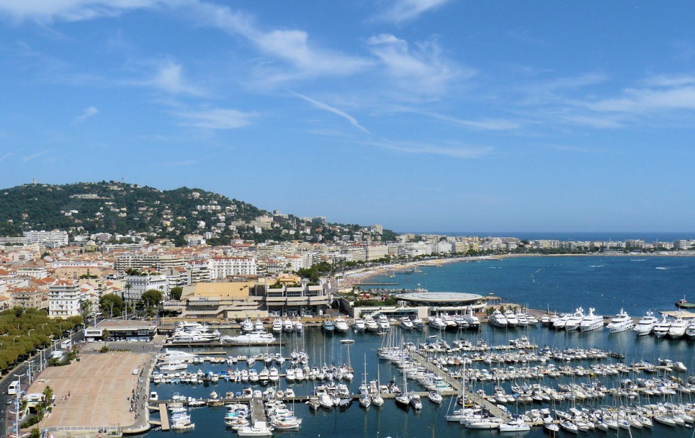 PLACE-DE-PORT-MANDELIEU-BERTH