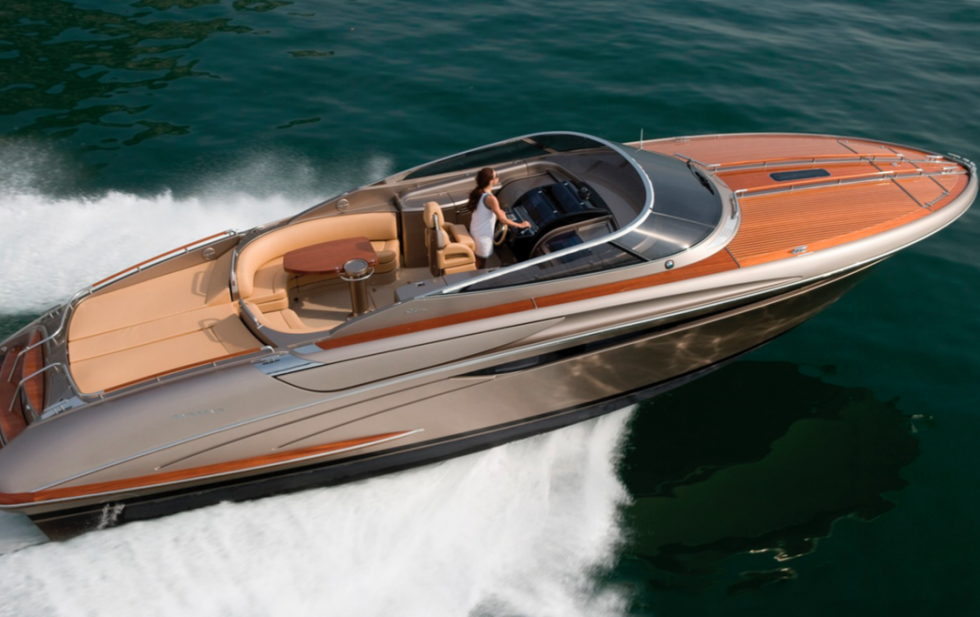 CHARTER-RIVA-RIVARAMA-44