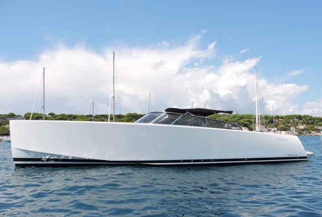 vandutch-40-double-dutch-1187x800